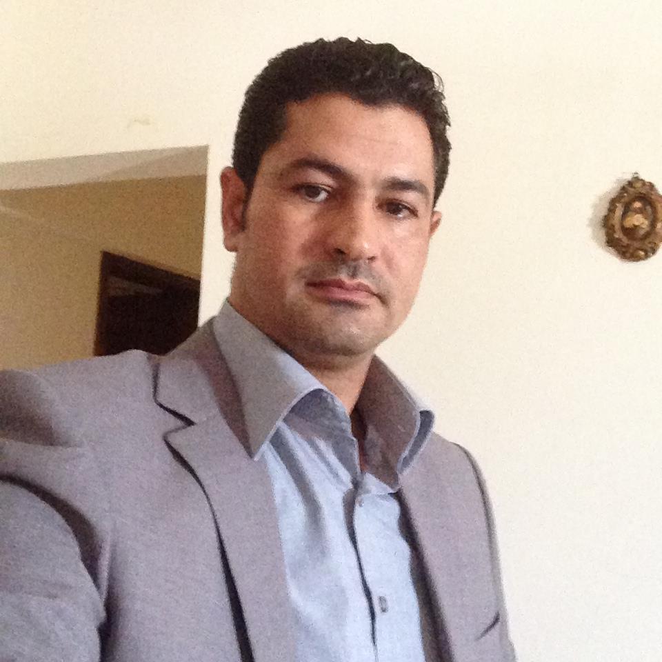 صحفي مصرى  عضو نقابة الصحفيين وعضو اتحاد الصحفيين العرب