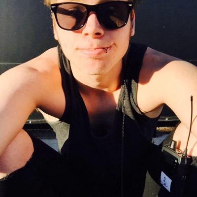 LukeyPoky's profile picture. i might not be alone forever