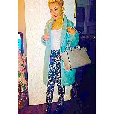 Nina/singer/rapper/ for collabs&information Contact NinaaaMarieee@icloud.com IG: SNinaSMoneySMula