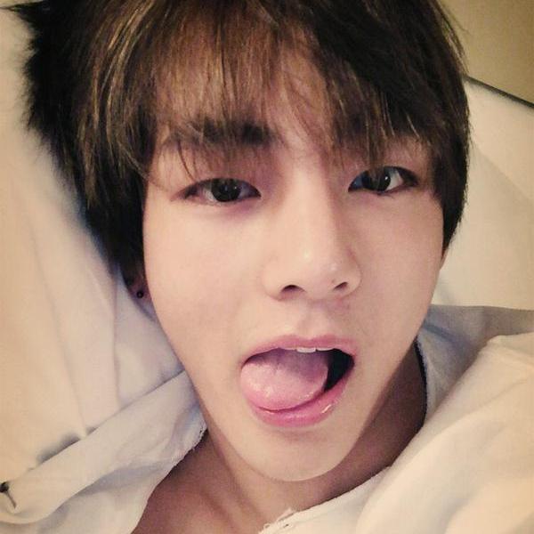 kim taehyung is an idiot