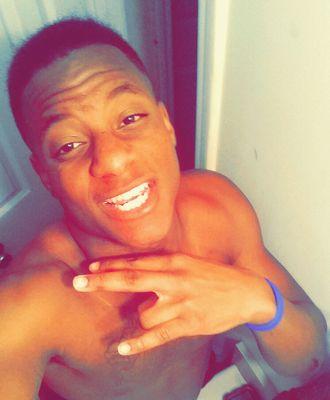 I just wanna see tha sun shine tomorrow #DREAMCHASER!