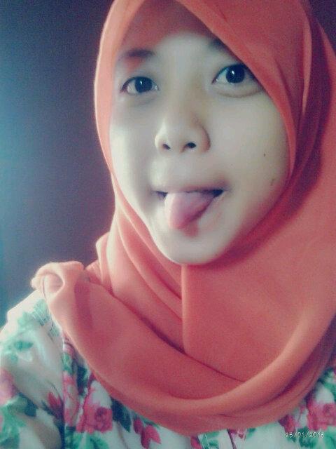 Silvi Indriyani|| 29 Maret 1999||29ECE96F|| volly ball ♥|| 9D ♥|| X IPA1 :* || okta fitri raudia ♥