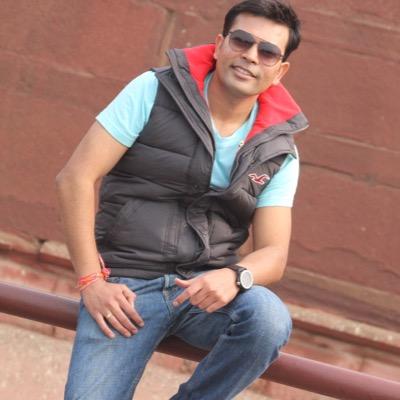 smilewithmitesh's profile picture. 