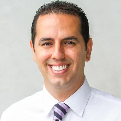 General & advanced cosmetic dentist in Santa Monica, CA.  Alumni, Lecturer & Clinical Instructor of the UCLA School of Dentistry.