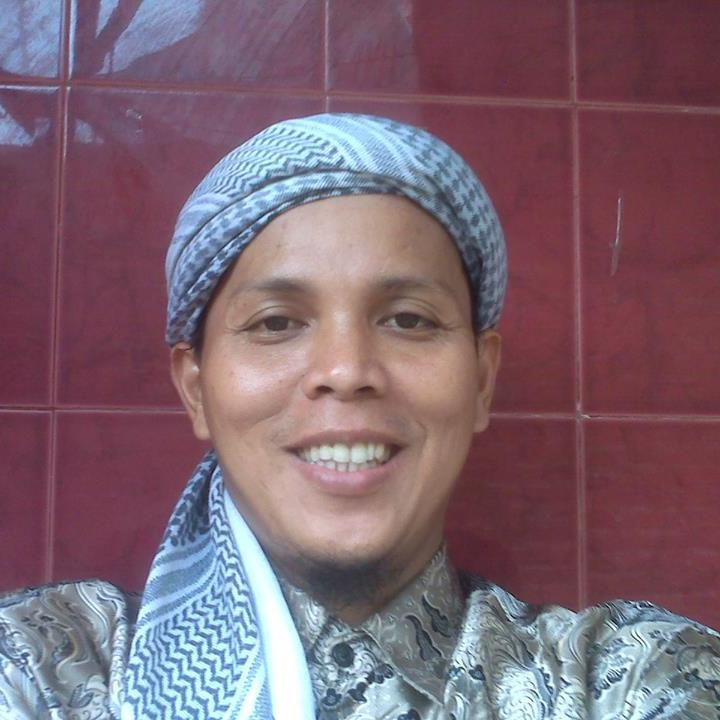 Bismillah. Perkenalkan saya bernama Said Kasman seorang mahasiswa UNU Cirebon & pengusaha PO Kasman Gigi &Herbal, Servis pasang Gigi, madu, info hp 089513604120