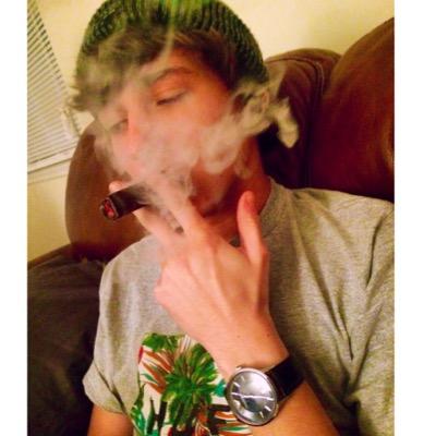 Tits_MaGeeeee's profile picture. 