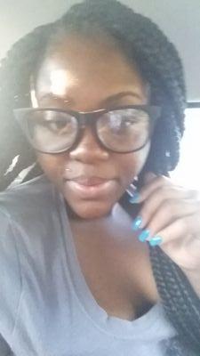 PYT, 19, Bout mines,classy, and independent....I get outrageous for money, I don't have other means... I get whatever I wanted, I stay aggressive and MEAN ✌