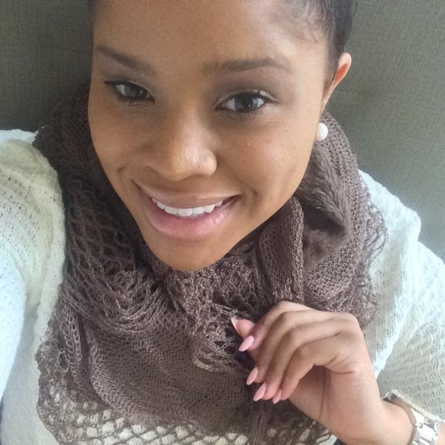 IG:kissmypearl_ Snapchat:pinkpearls21