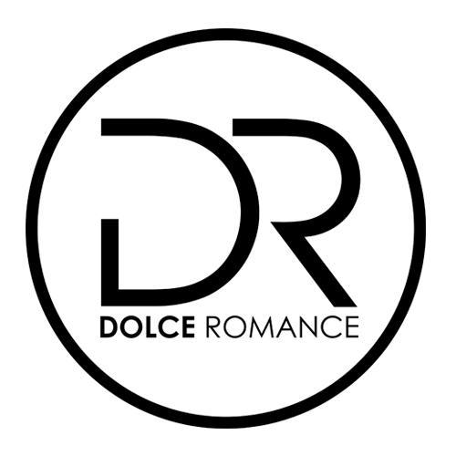 Dolce Romance, c'est un univers élégant de 100m2 dédié aux robes de soirée et robes de mariées ... situé en plein coeur de Bruxelles...