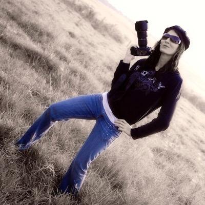 Photographer, fashion, wine, chocolate & travel lover !!♡ℓovع.ℓivع.Bع♥