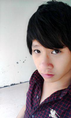 nghiangia's profile picture. 