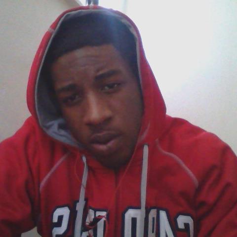 I Hit Lickss For A Livinq ,Whole Team WINNING Like We Trynna Brinq A Trophy Home , ATM The Team DOLLAR SIGN The Mascot .