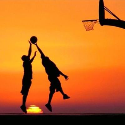 Tipster y analista de baloncesto europeo y americano