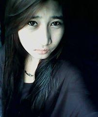 astrid_safri's profile picture. 