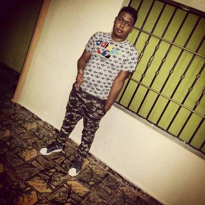 Dios te bendiga en el nombre de jesus       #DominicanRepublic #siguemeytesio  #HBD17 de october Dios ig:@guermimusic folloebackseguro whatsapp 829-285-8399