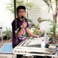 RENTAL SOUNDSYSTEM & LIGHTING & EFFECT
For : Wedding, Concert, Ceremony, Metting, dll
All equipment build up not custom or local.
You must see & hear we quality