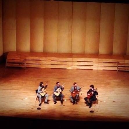 We are 4 men with 4 guitars and the many results this combination entails... More info on http://t.co/PZZAUwv9a7