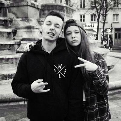 Jaiz kidd. 
snap : Jaizkidd94 
insta: weedman94 
fb : Jaiz Kidd
suivez moi :) Paris 94