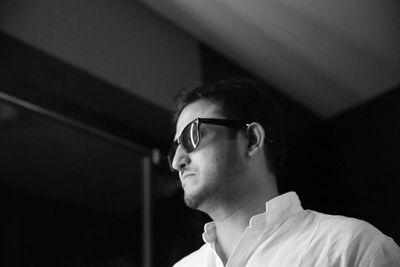 yzudhamanyue's profile picture. 90% philosopher 10% ninja