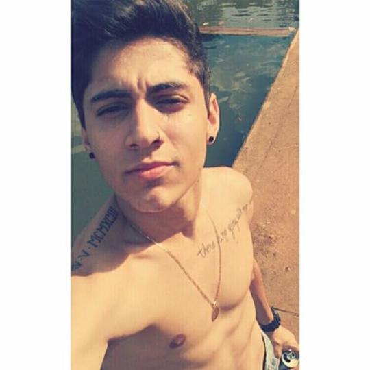 Não sei se sou merecedor do teu carinho, teu amor ♪♫
