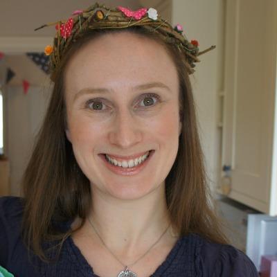 edgeofevening's profile picture. reading, writing, lingering at the edge of evening