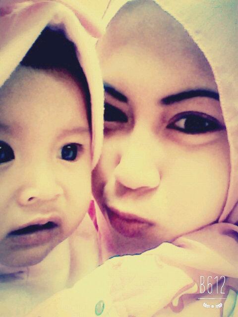 AndrianiiYuni's profile picture. Mama♥papa♥aqila☺