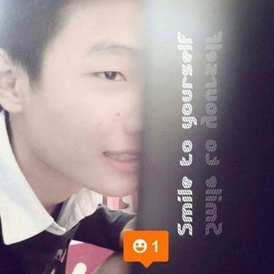 ชื่อ ธวัชชัย ภูชาดา
ชื่อเล่น ท็อป 
อายุ 15 ปี
โสด