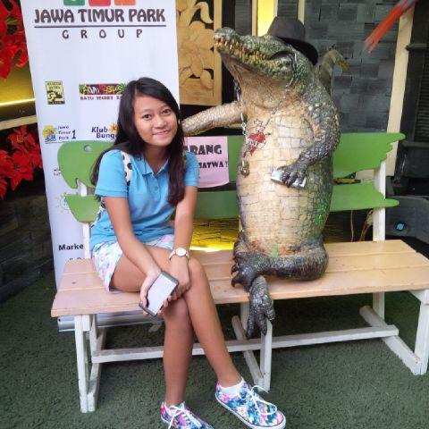 ig:cindy_aprilia18 line:cindyapriliaa