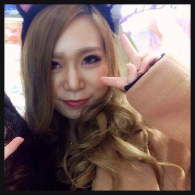 バクフーンのヒノだ。
とあるトレーナーのパーティに所属している。壁紙とアイコンはアキムさんに描いて頂いた。