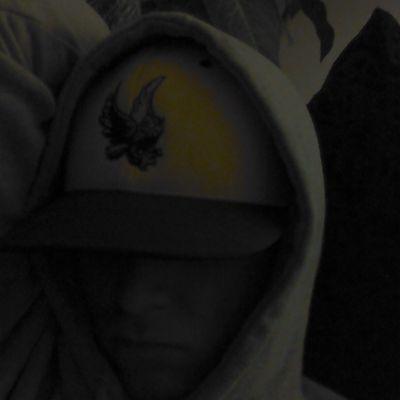 I'm Chris, I go to college at UMPI for AT. I also play baseball for the Owls