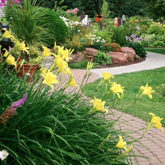 Our company is dedicated to providing you with reliable, professional and excellent service. We recommend our free consultation.