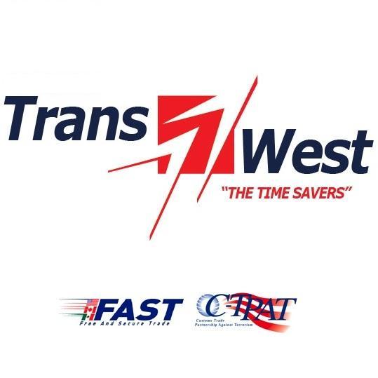 Fondé en 1988 par Réal Gagnon, TransWest est composée de gens passionnés qui assurent le transport de marchandises réfrigérées (Ouest Canadien & Américain)