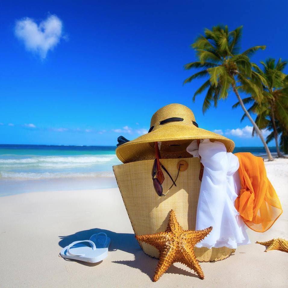 CruisesResorts's profile picture. 