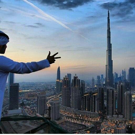 ‏‏‏عٍلُﮯ طُآرٍيَ آلُفَخـرٍ ، تٌرٍآنْيَ آمآرٍآتٌيَ ❤
آلُلُہ ثْم آلُۆطُنْ ثْم رٍئيَس آلُدِۆلُہ ..
آقسم بْعٍزہ آلُخـآلُق سأحٍميَ آمآرٍآتٌيَ لُۆ عٍلُﮯ دِميَ - AD