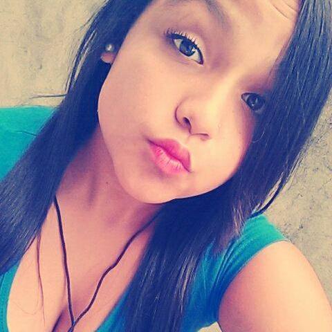 ♡ Se te faz sorrir, é porque te faz bem. Se te faz bem, não deixe escapar !  ♡