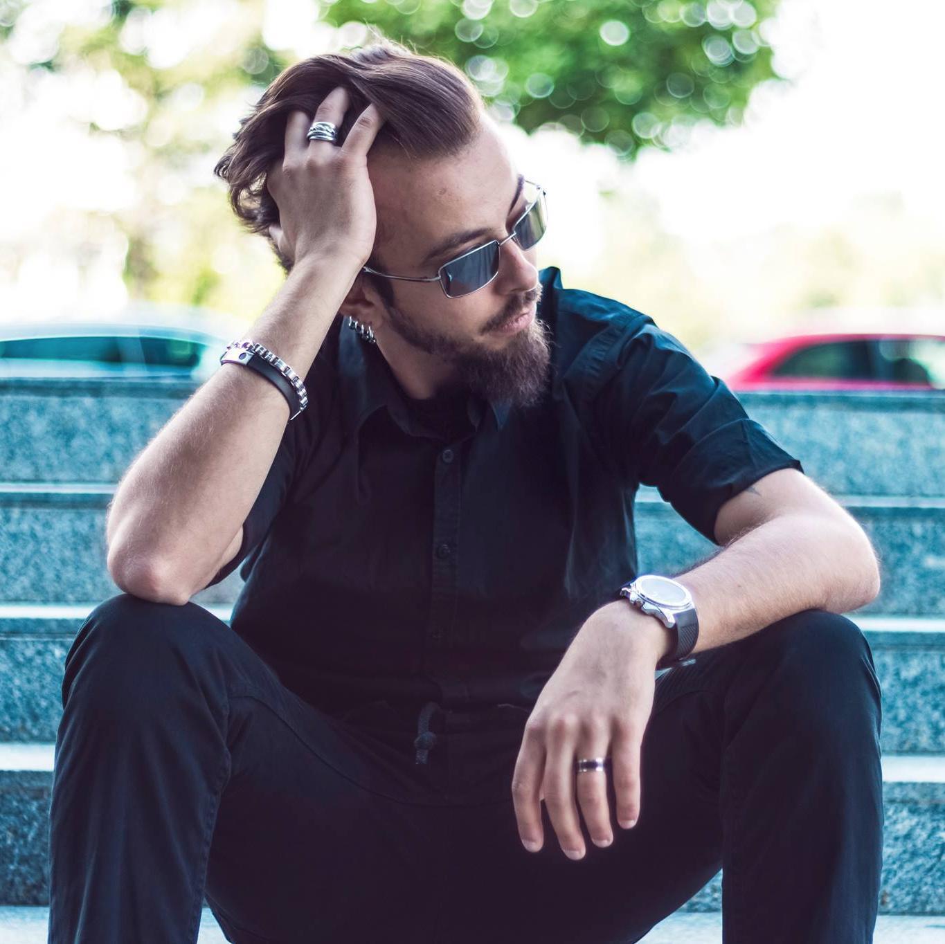 eusuntadrian's profile picture. per aspera ad astra