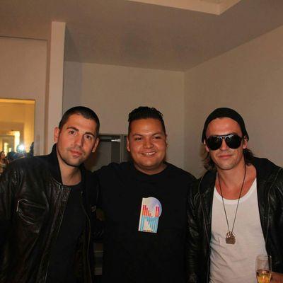 siguenos en twitter @beatnightmx
facebook Beat Night Mx
you tube : Beat Night Mx