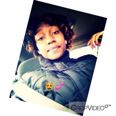 FMOI: @luhmissnellie___
