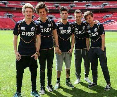 He__for__She's profile picture. Zayn,mi manchi  ❤