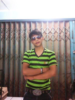 bztUEbyRzBmJU4w's profile picture. 