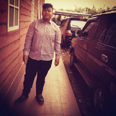 **ŦĪÂÐÂ ĦÂRĪ ŦÂИPÂ ПÂЄИ ҚЄ￥ßØÂRÐ**

**Sejelek² nya Saya ,Saya tidak pernah menjelekan Orang Lain**