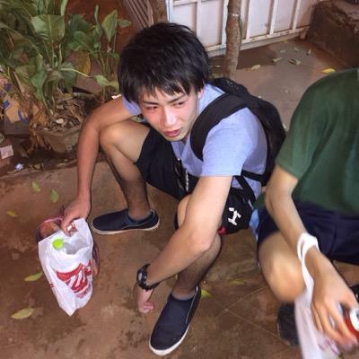 YouTubeはじめました。 ゲーム実況と旅動画です。 下のリンクは４年前書いてた旅ブログです。 そばが好きです。フォローはすぐ返します！！http://t.co/nBYCJ8mNvm
チャンネル登録して下さると泣いて喜びます（；＿；）