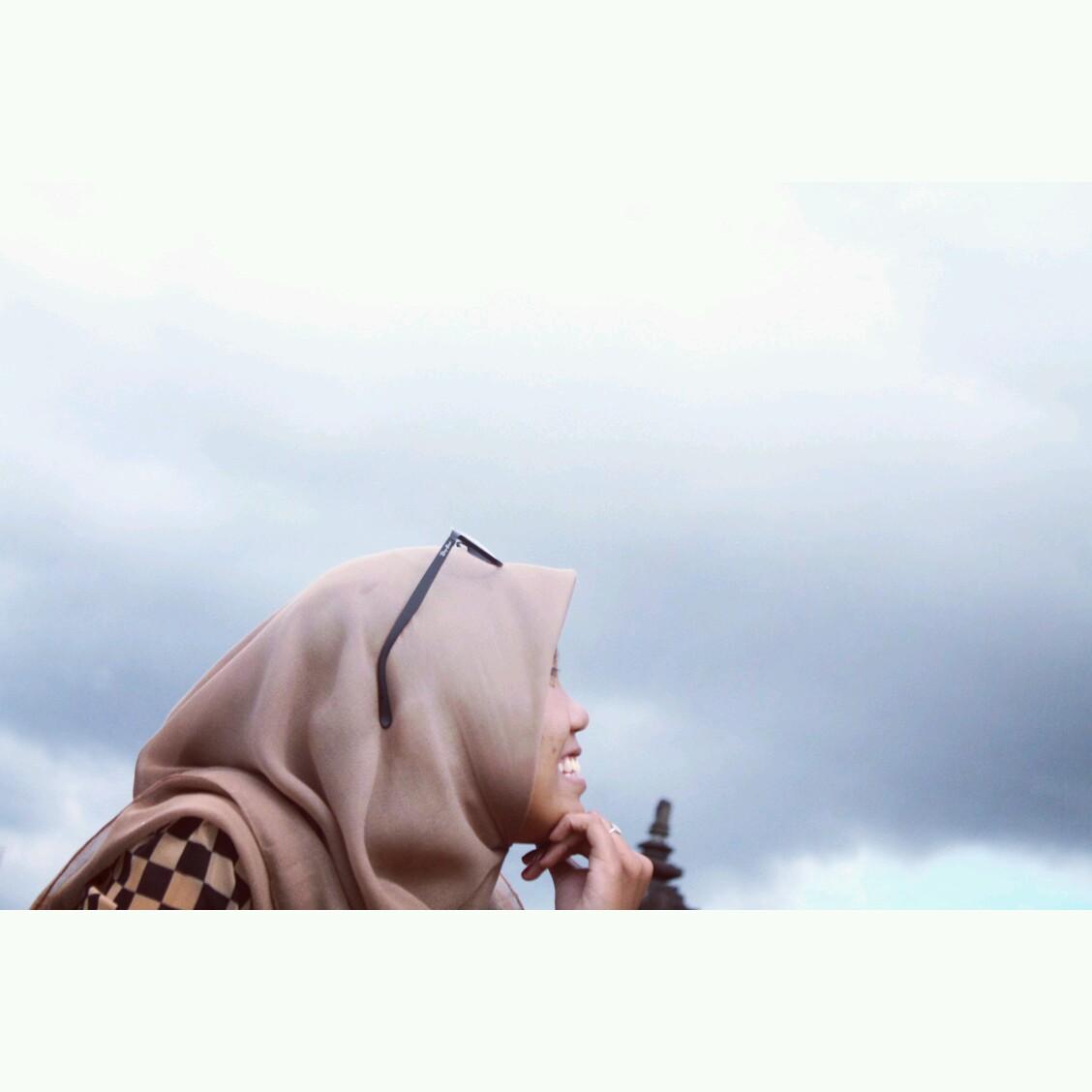 English literature of Ahmad dahlan uiversity 2014  | Gasebu | GAYATRI