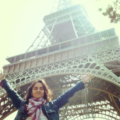Music, movie, travelling, sport & food addict! Marcomm @kairosmultijaya Guitarist @alexandria_band & @antartickmusic