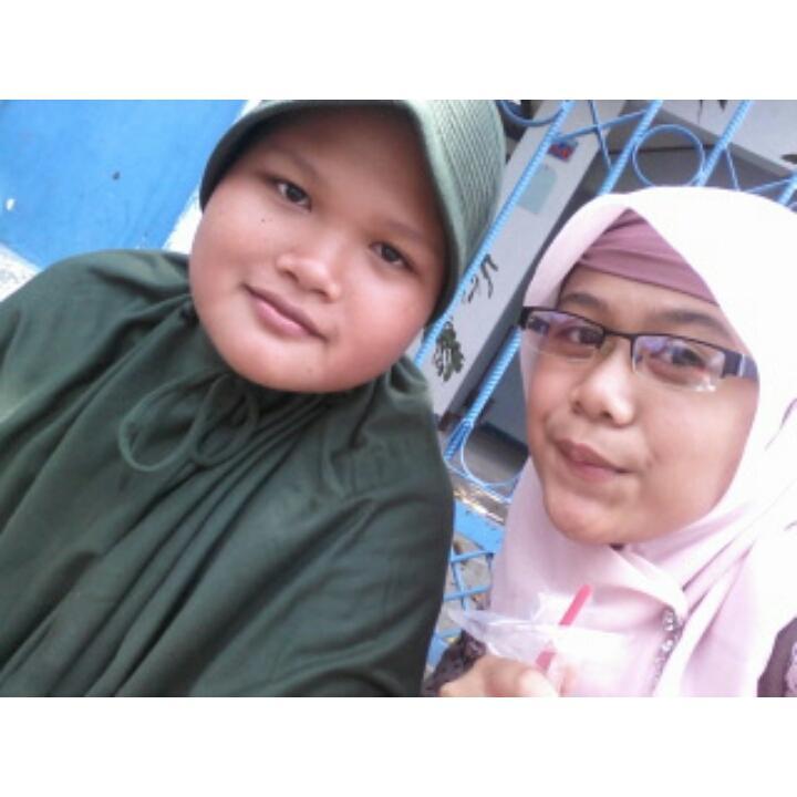 asharanii's profile picture. If you're nice to me, I'll be nice to you Simple as that .