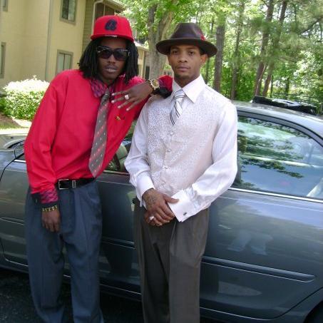 DieFoENT's profile picture. Dedicated Individual Efforts For Overall... Change! Signed To @AMADARecords | @EMIMusic | @UMG (Universal Music Group) - @EAEMGMTcom (EAEMGMT)