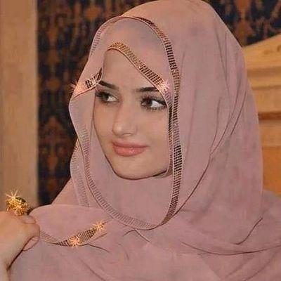 كن صادقا في حياتك قولا وفعلا ولاتكن متناقض بين قول جميل وفعل لايليق بك فمن جمال الحياة وروعتها ان يتوافق كلام الانسان مع عمله.