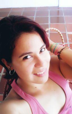 Diseñadora Informatica, Pianista, Dibujante y Medio Actriz de Teatro