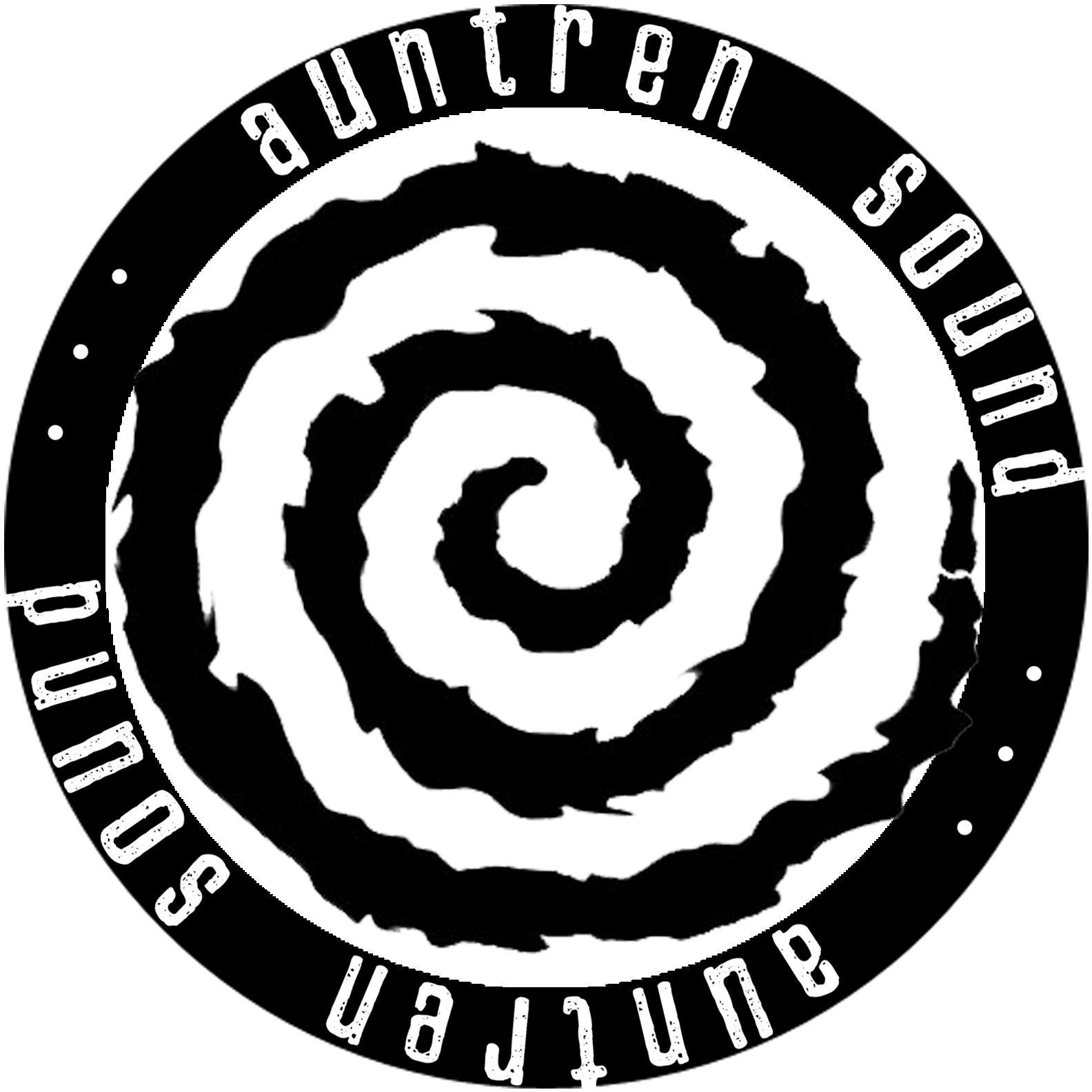 Somos un colectivo de música electrónica formado en Cádiz en 2015.