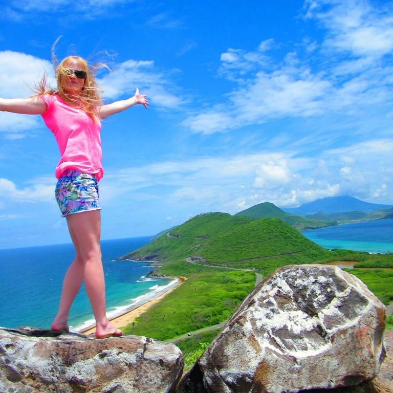 HeyKittiehey's profile picture. Future DVM living in paradise